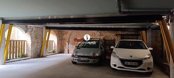 Parking - 12m² - Bordeaux - Sainte Croix 25 000 € f t