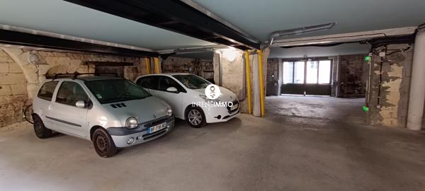 Parking - 12m² - Bordeaux - Sainte Croix 25 000 € f t