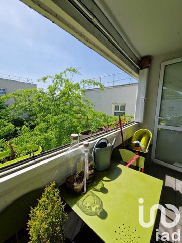 Appartement 4 pièces de 78 m² à Les Ulis (91940)