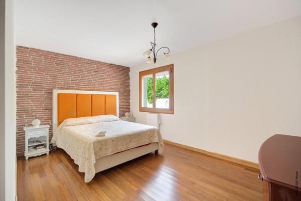 Maison 5 Pièces Plain pied avec Piscine