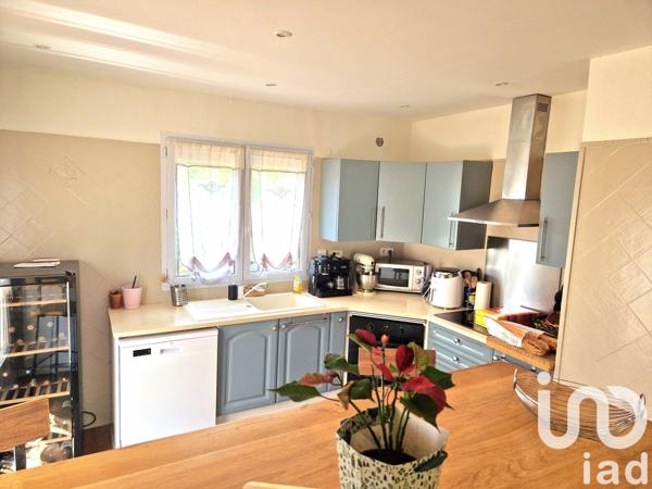 Maison traditionnelle 7 pièces de 165 m² à Céret (66400)