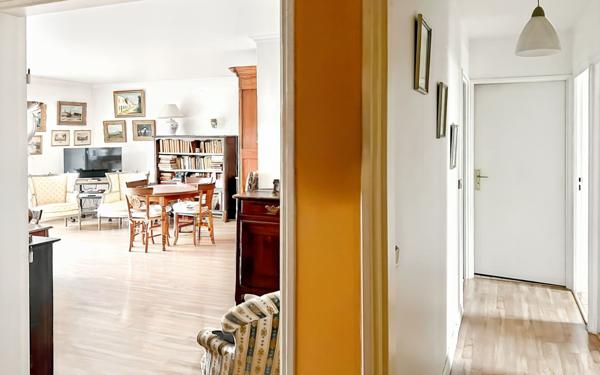 Appartement à vendre    3 pièces • 73,44 m2 Le Chesnay