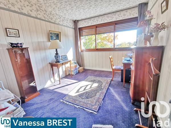 Appartement 4 pièces de 84 m² à Chilly-Mazarin (91380)