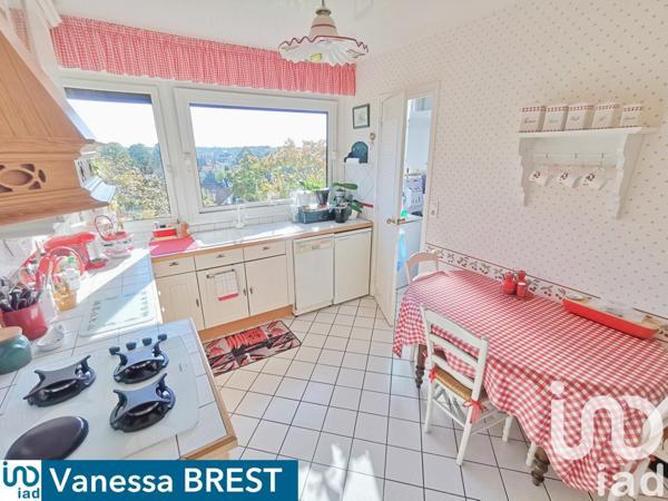 Appartement 4 pièces de 84 m² à Chilly-Mazarin (91380)