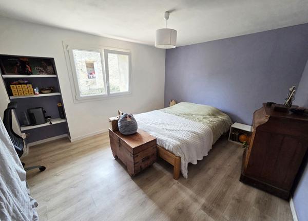 Maison ancienne avec du potentiel !