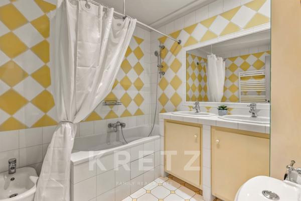 Maison de Maître centre village Tourrettes-Sur-Loup