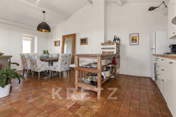 Maison de Maître centre village Tourrettes-Sur-Loup