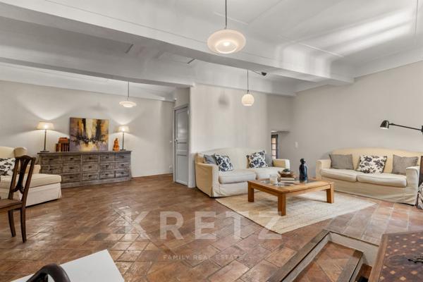 Maison de Maître centre village Tourrettes-Sur-Loup