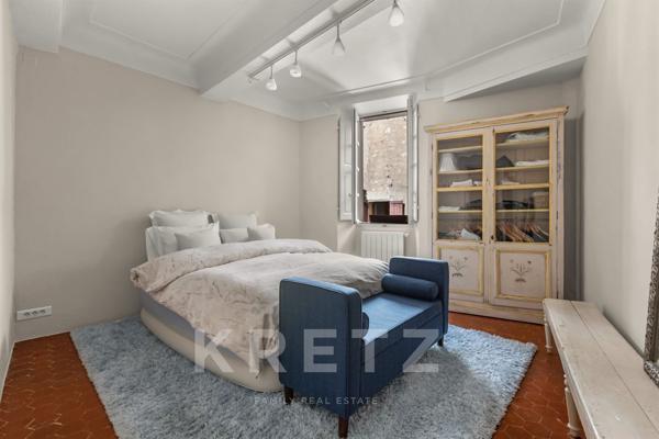 Maison de Maître centre village Tourrettes-Sur-Loup