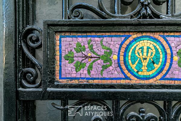 Étage noble traversant esprit loft avec balcon – Place Loulou Gasté