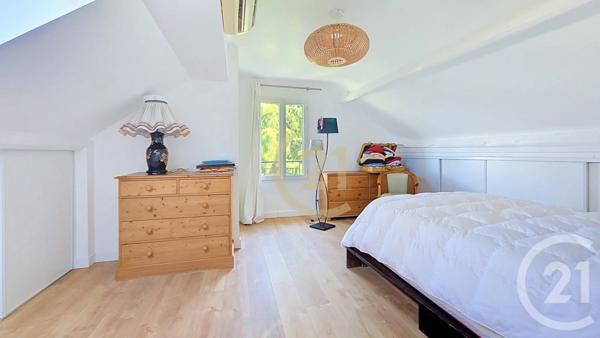 Maison à vendre  9 pièces - 197,43 m 2   HOUILLES  - 78
