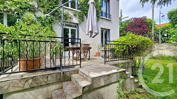 Maison à vendre  9 pièces - 197,43 m 2   HOUILLES  - 78