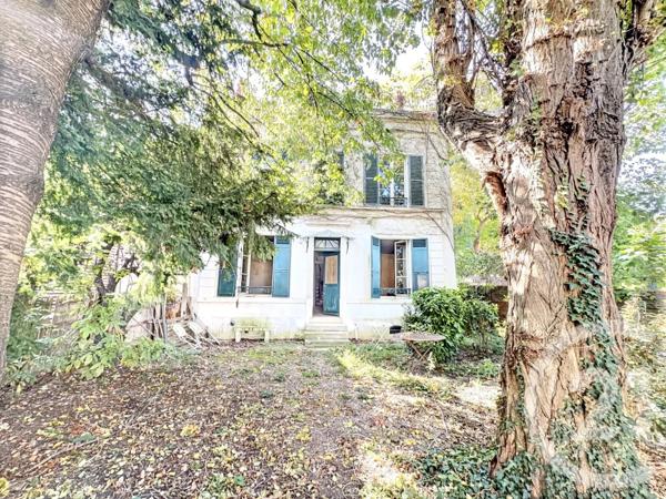Maison à vendre  9 pièces - 197,43 m 2   HOUILLES  - 78