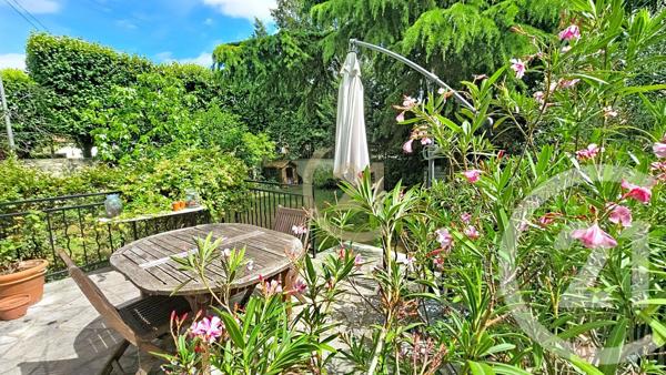Maison à vendre  9 pièces - 197,43 m 2   HOUILLES  - 78