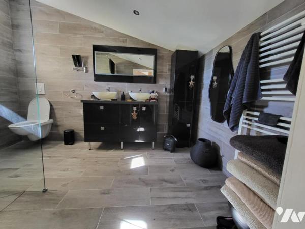 Maison en pierres pleine de charme – Visan, environnement calme au cœur des vignes