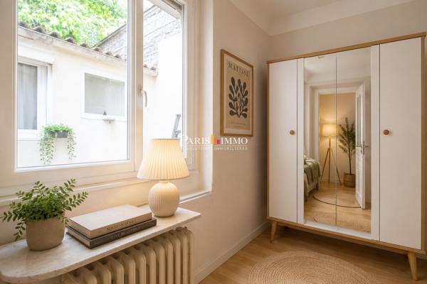 Paris 18e - Grande Carrière - Maison avec jardin - Bien unique