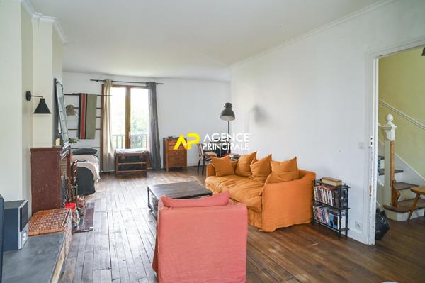 Sartrouville - La Plaine - Maison 9 pièces 140 m² sur 180 m² de parcelle. €549 000 ** - Référence 9454