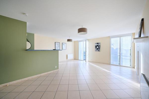 Appartement  3 pièce(s)