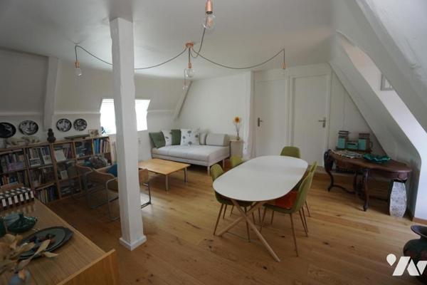 AMIENS CENTRE VILLE, appartement de type 5 en duplex avec place de parking