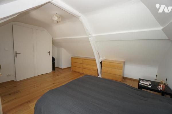 AMIENS CENTRE VILLE, appartement de type 5 en duplex avec place de parking