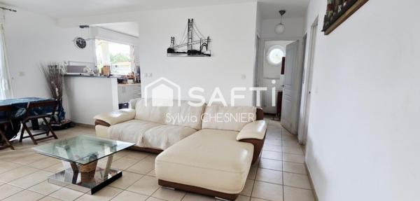 Appartement T4 lumineux avec terrasse spacieuse calme aux Trois-Îlets