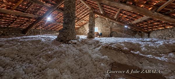 MAISON DE CARACTÈRE EN PIERRE – BEAUX VOLUMES & FORT POTENTIEL