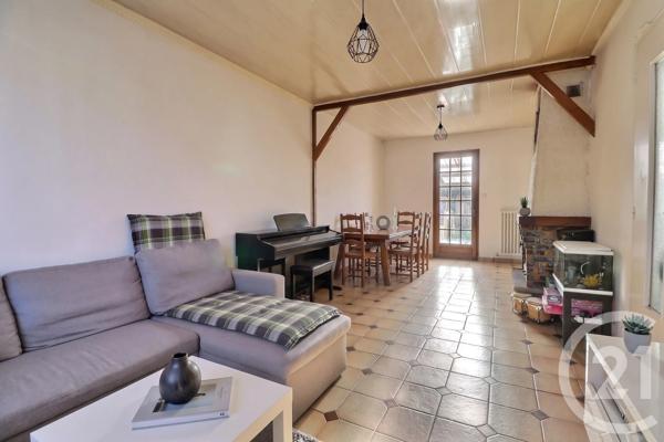 Maison à vendre  4 pièces - 84,37 m 2   VAUJOURS  - 93