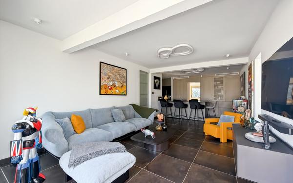 Maison à vendre    5 pièces •  La Roche-de-Glun