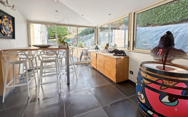 Maison à vendre    5 pièces •  La Roche-de-Glun