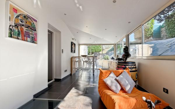 Maison à vendre    5 pièces •  La Roche-de-Glun