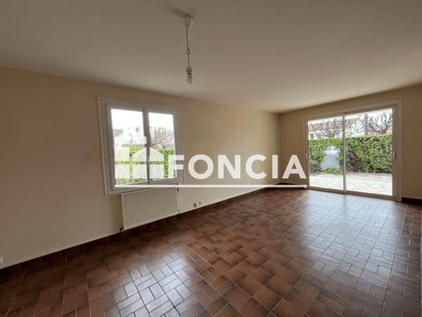 Location Maison 3 pièces 90 m² - 46 AVENUE FRANCOIS DE MALHERBE Niort 79000
