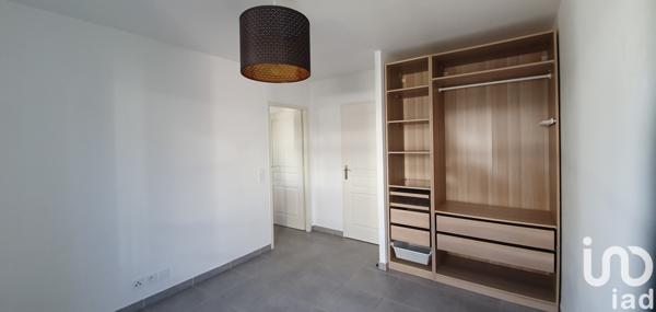 Appartement à vendre 2 pièces 42 m² Châteauneuf-le-Rouge