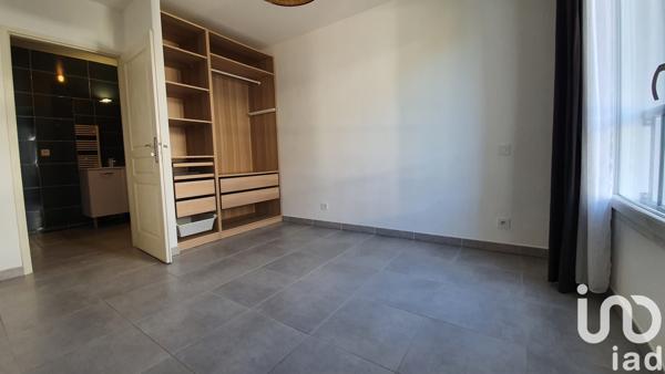 Appartement à vendre 2 pièces 42 m² Châteauneuf-le-Rouge