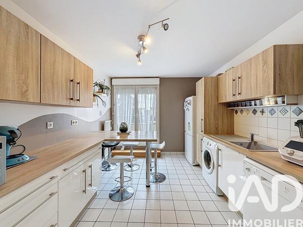 Appartement à vendre 5 pièces 108,31 m² Meyzieu