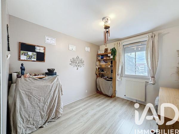 Appartement à vendre 5 pièces 108,31 m² Meyzieu