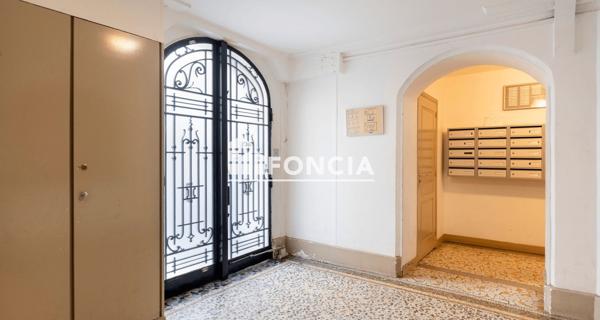 À vendre Appartement 3 pièces 76.22 m² - Paris 75010