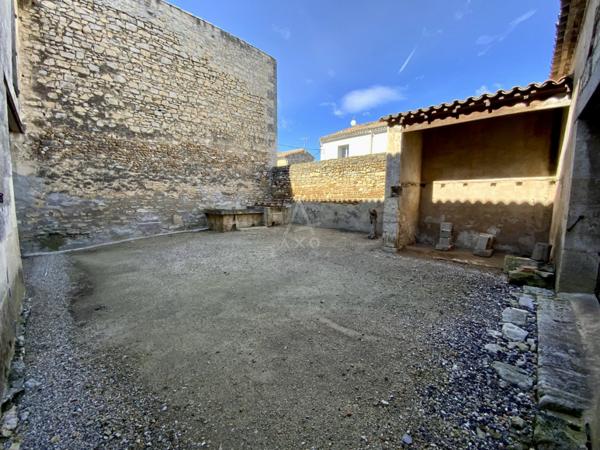 Gard (30) - Manduel - Grange à réhabiliter