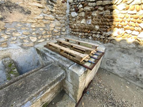 Gard (30) - Manduel - Grange à réhabiliter