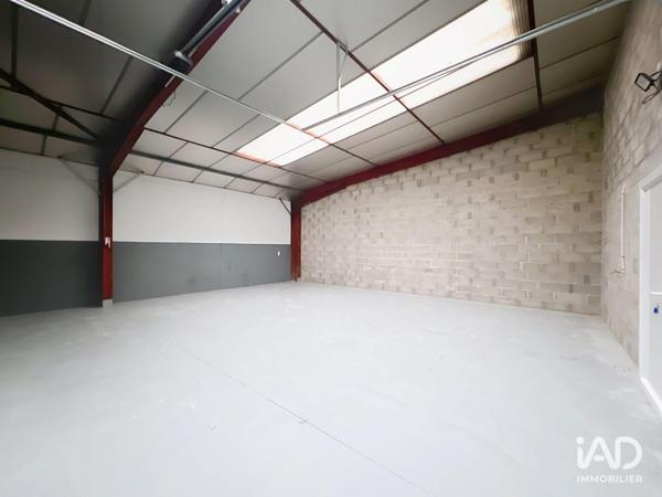 Location local d’activité 73 m² Brie-Comte-Robert