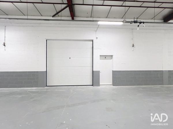 Location local d’activité 73 m² Brie-Comte-Robert