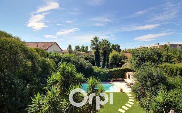 Maison à vendre    4 pièces • 113 m2 Marseille 12