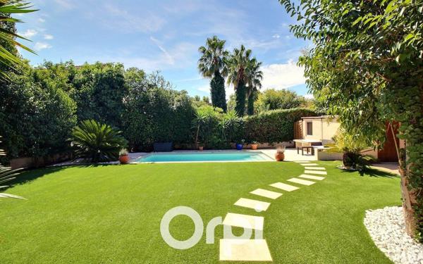 Maison à vendre    4 pièces • 113 m2 Marseille 12