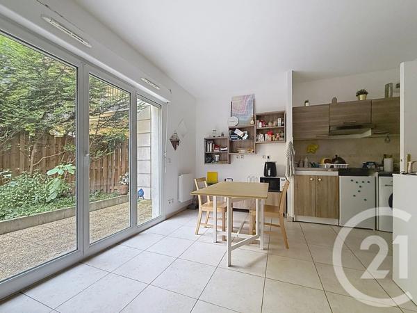 Appartement F1 à vendre  1 pièce - 27,99 m 2   NANTERRE  - 92