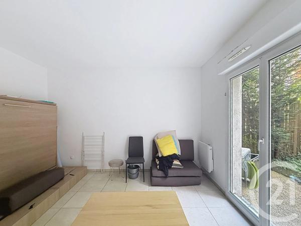 Appartement F1 à vendre  1 pièce - 27,99 m 2   NANTERRE  - 92