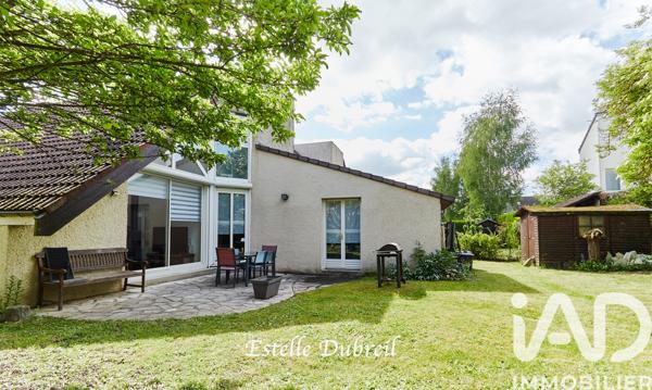 Maison à vendre 7 pièces 150 m² Montigny-le-Bretonneux