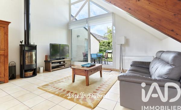 Maison à vendre 7 pièces 150 m² Montigny-le-Bretonneux