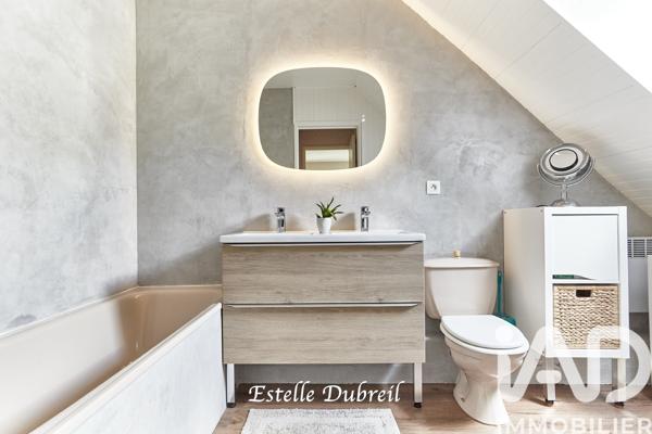 Maison à vendre 7 pièces 150 m² Montigny-le-Bretonneux
