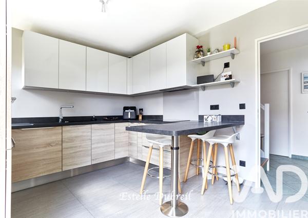 Maison à vendre 7 pièces 150 m² Montigny-le-Bretonneux