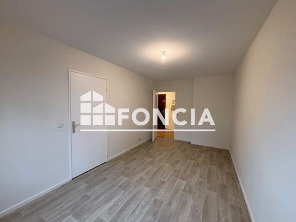 Location Studio 31.2 m² - 346 RUE GARIBALDI Lyon 69007