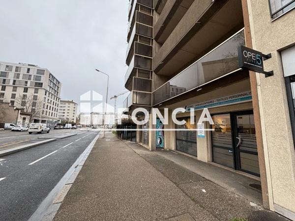 Location Studio 31.2 m² - 346 RUE GARIBALDI Lyon 69007